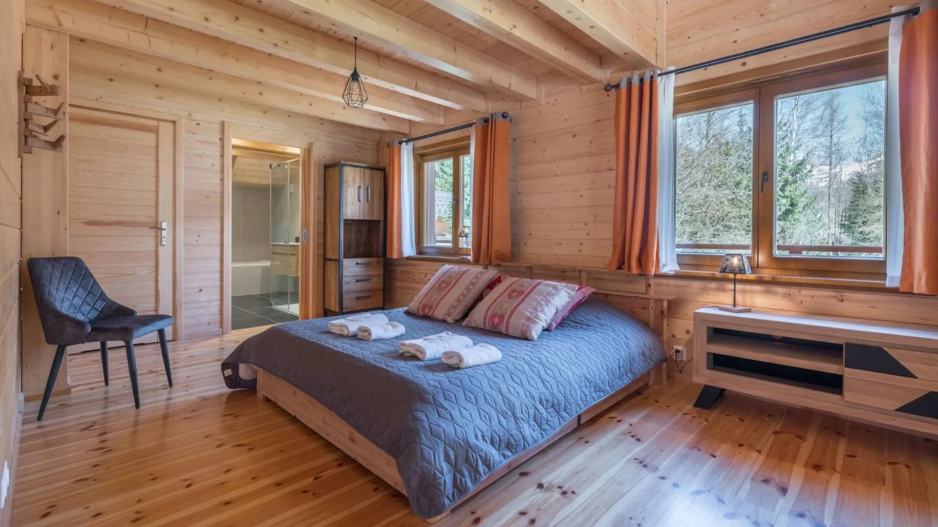 Large Chalet For 10 With Beautiful Garden Chamonix